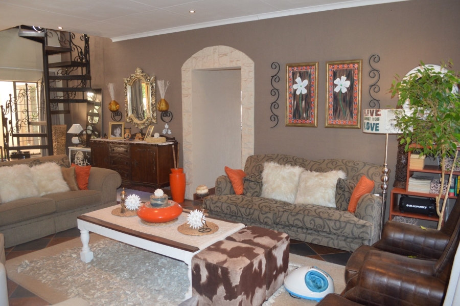 4 Bedroom Property for Sale in Doringkruin North West